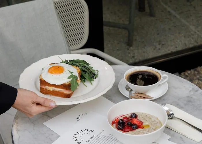 Pavilion Boutique Отель 4*