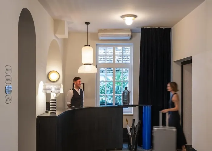 Отель Pavilion Boutique 4*