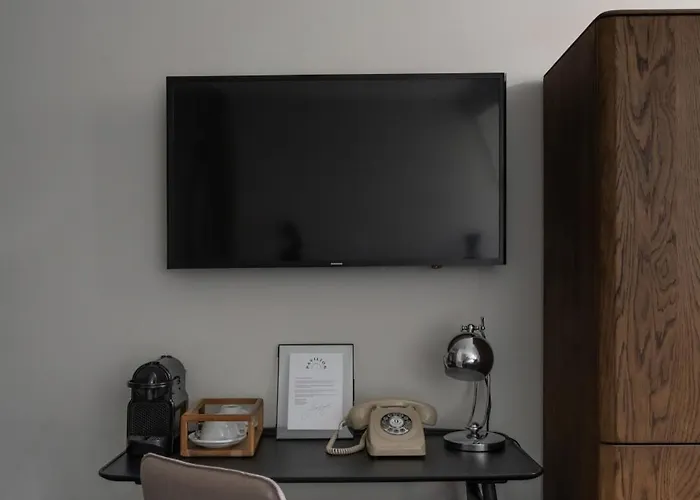 Отель Pavilion Boutique